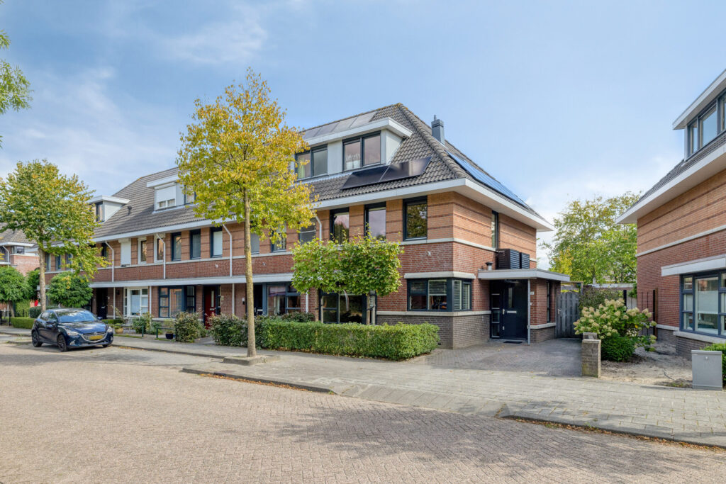 Koop Prinsenbeek Heisprong 22
