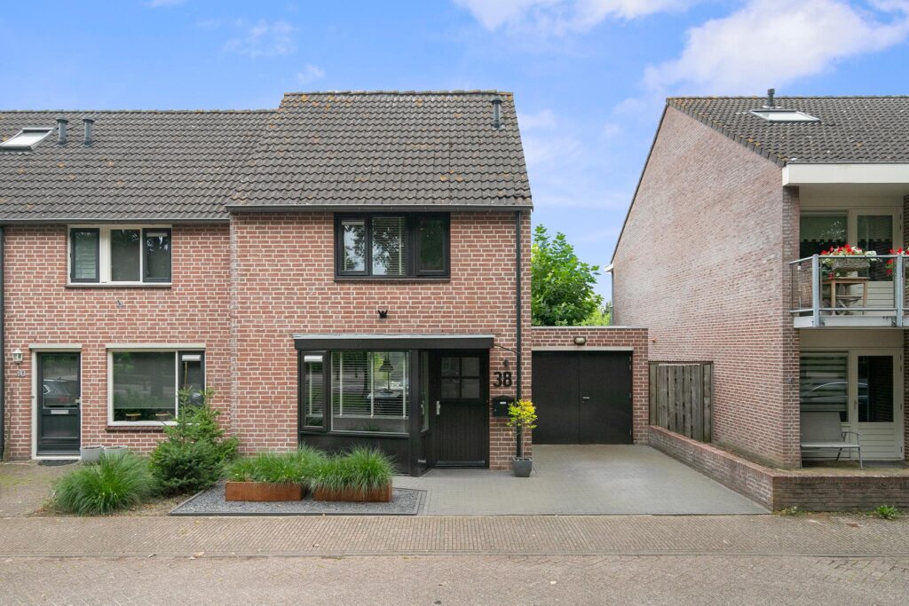 Koop Prinsenbeek Moleneind 38