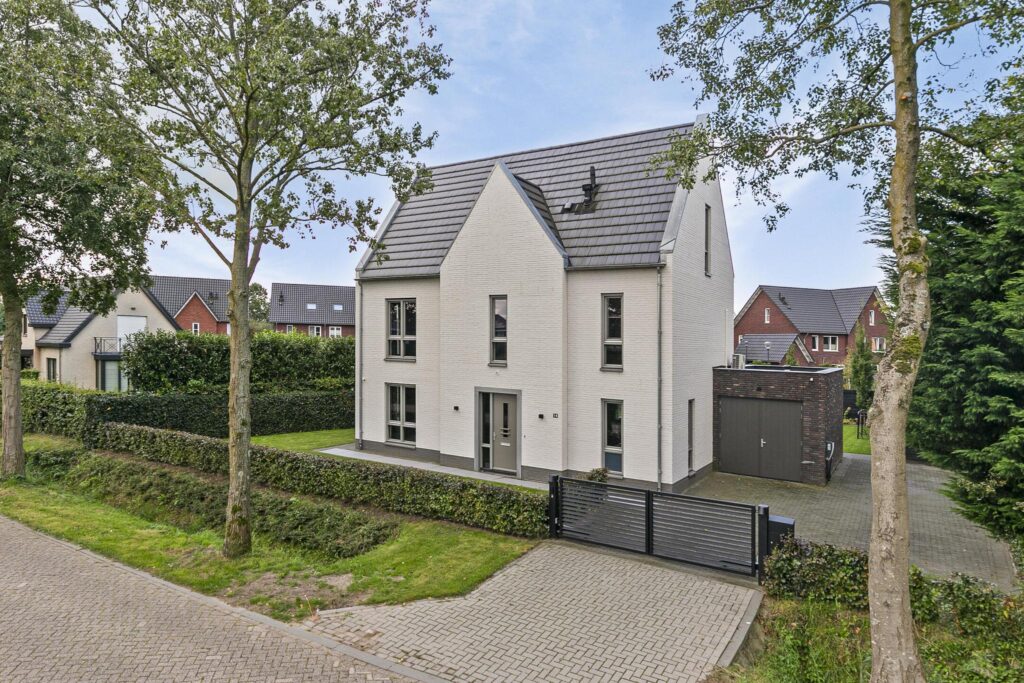 Koop Prinsenbeek Westrik 14