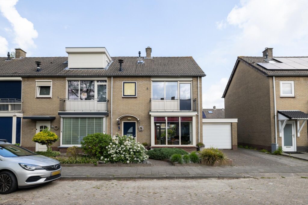 Koop Prinsenbeek Plantsoen 112