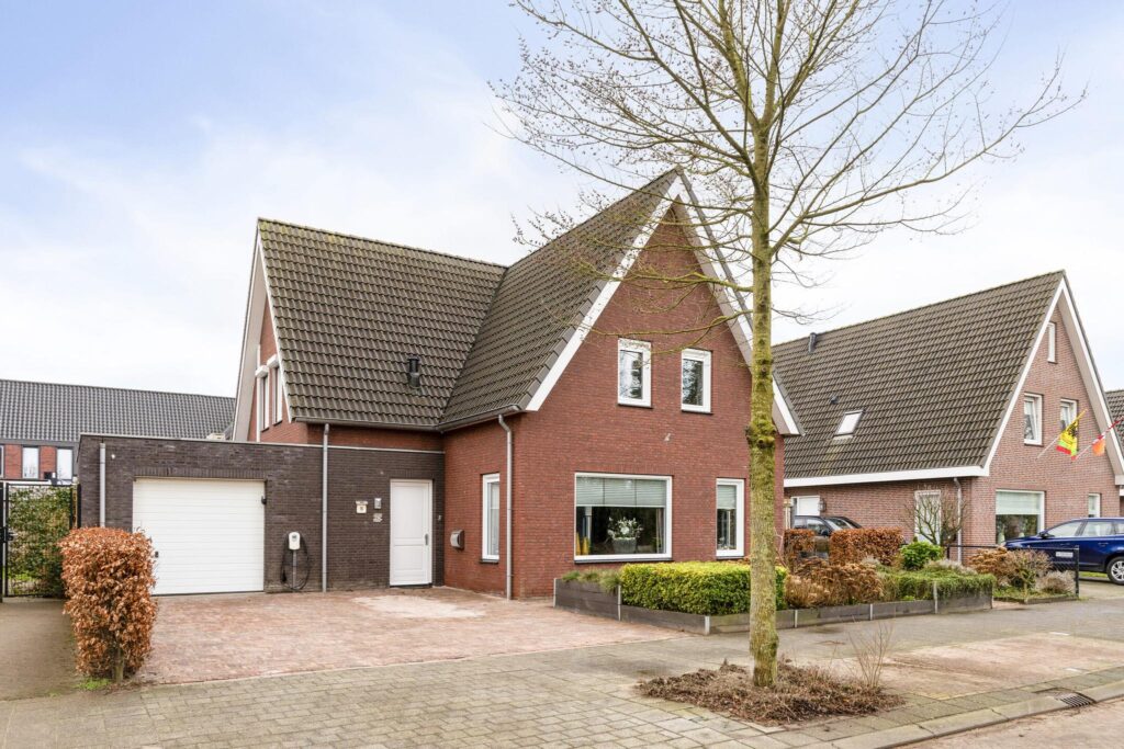 Koop Prinsenbeek Wevershof 16