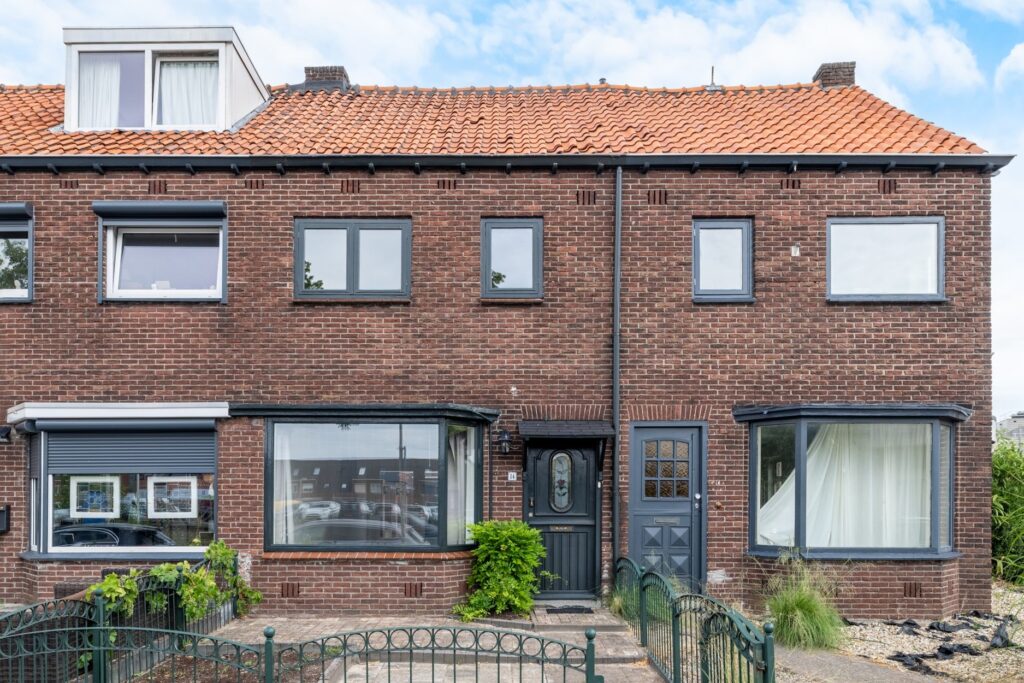 Koop Breda Lunetstraat 14