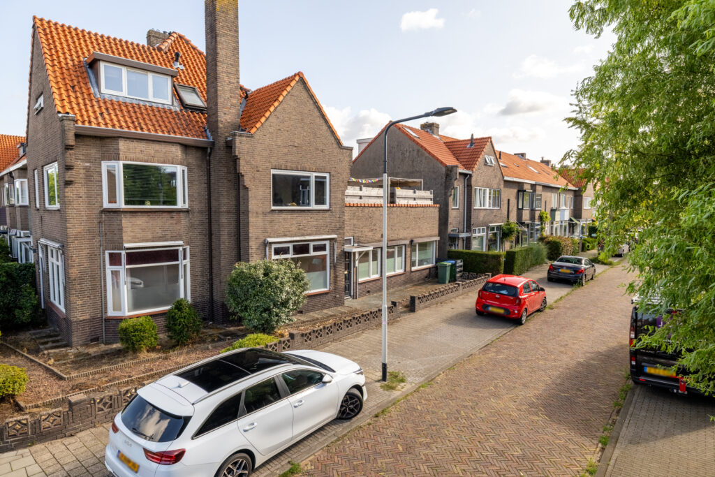 Koop Breda Beukstraat 36