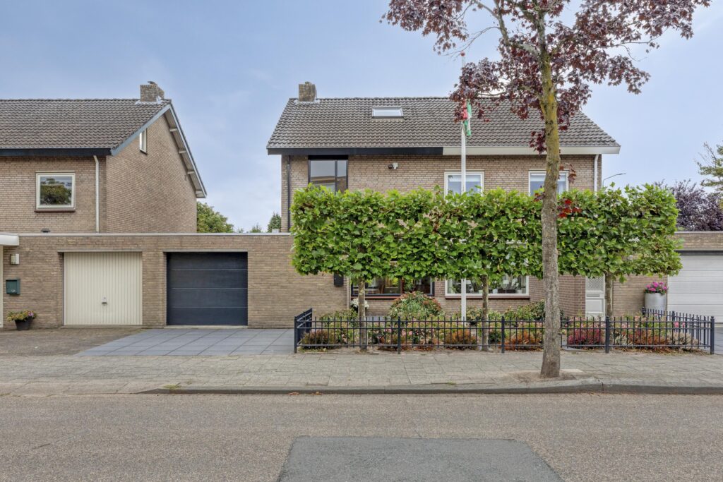 Koop Prinsenbeek Kapelstraat 91